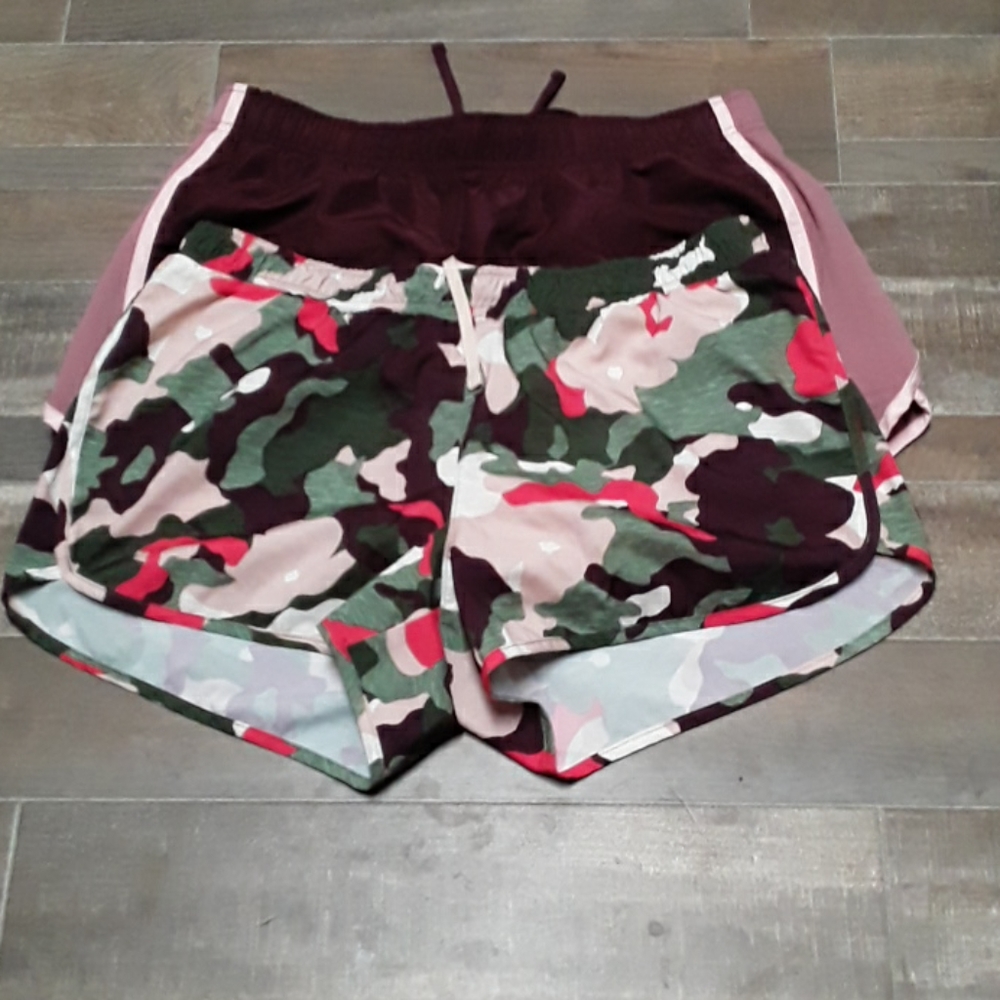 OLD NAVY/ATHLETIC WORKS ATHLETE SHORTS BUNDLE
